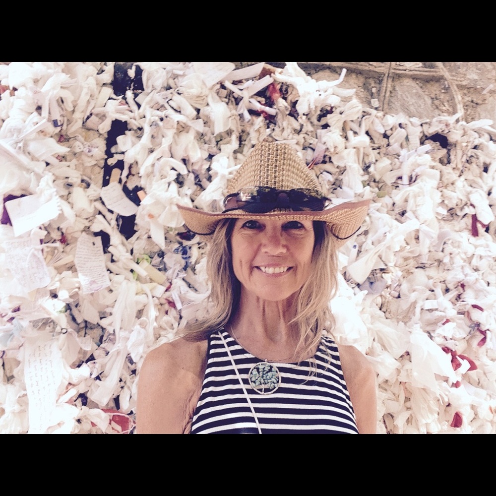 Meet your Posher, Lee